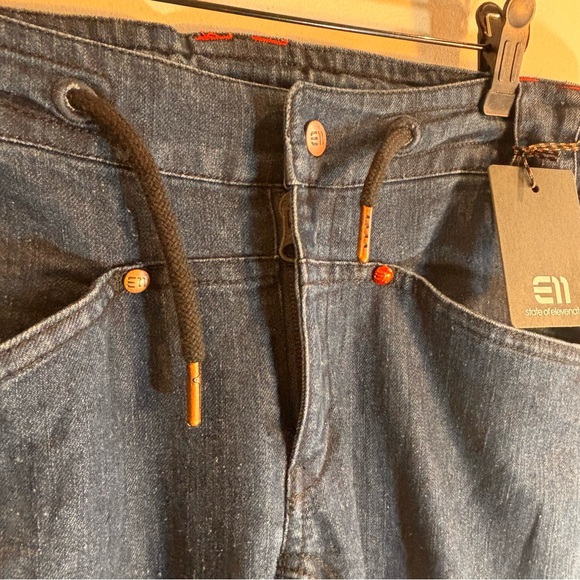 EN STATE OF ELEVENATE Sz M Cabin Pants Denim Sweden Pockets Comfort Pants NEW - Picture 4 of 13